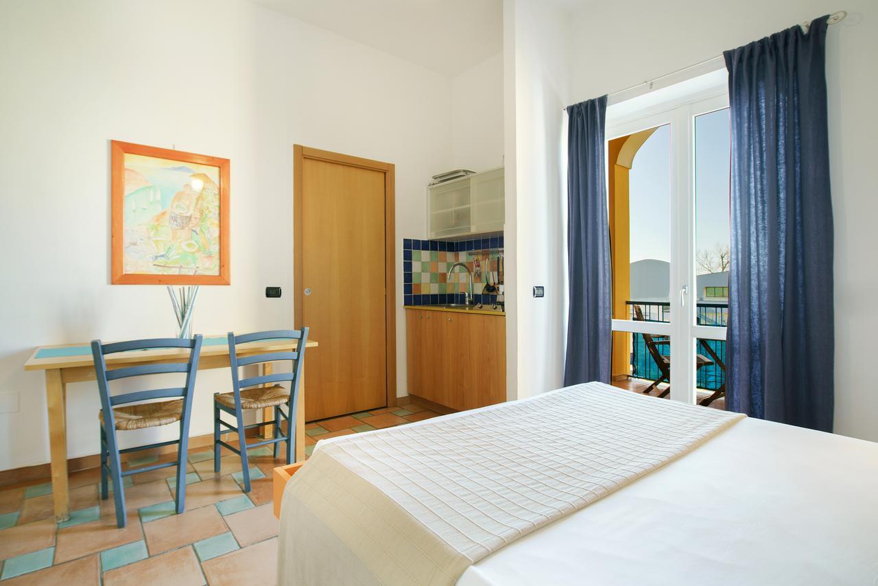 Gioia 37 Apartments 普罗奇达 外观 照片